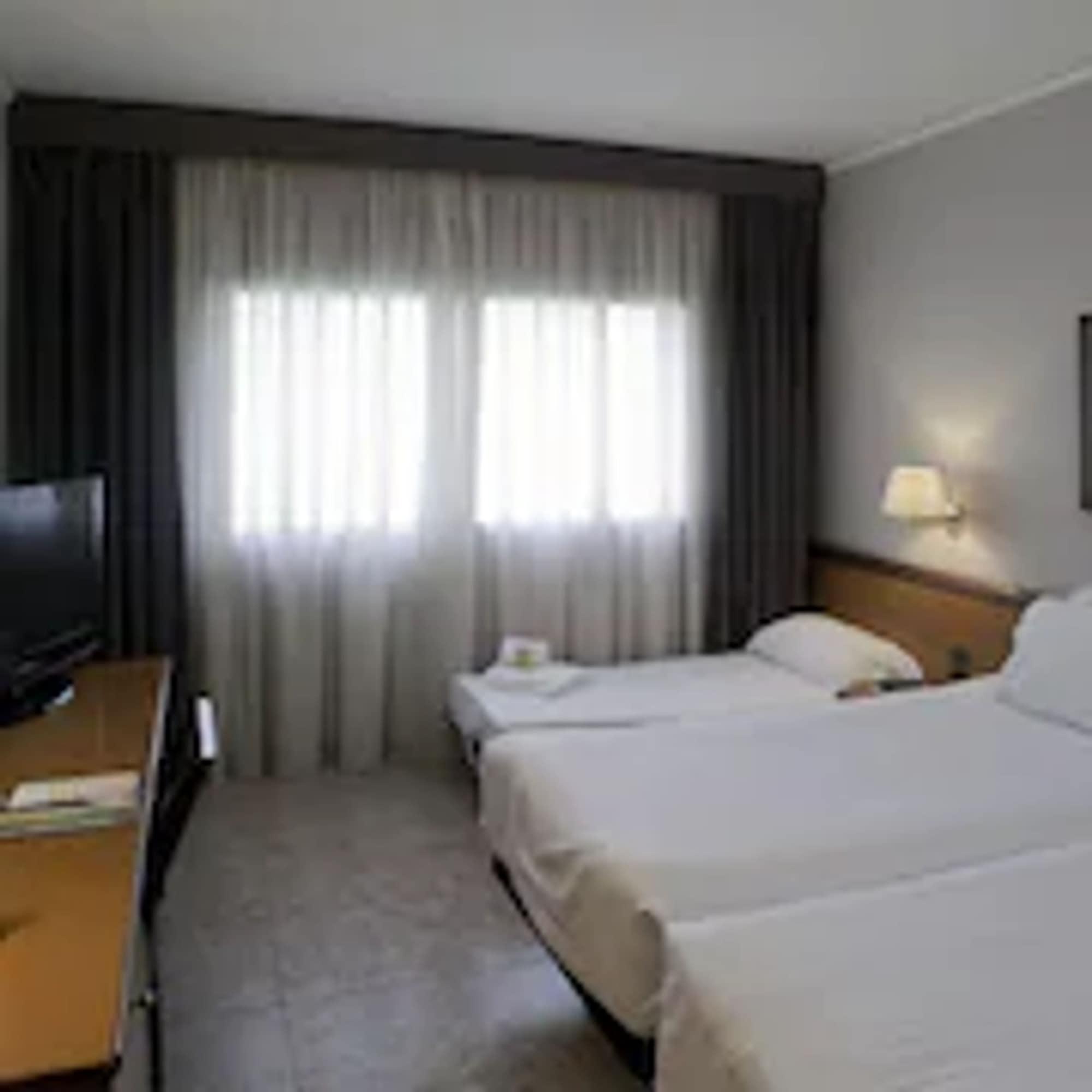 Ciudad De Castelldefels Hotel Luaran gambar