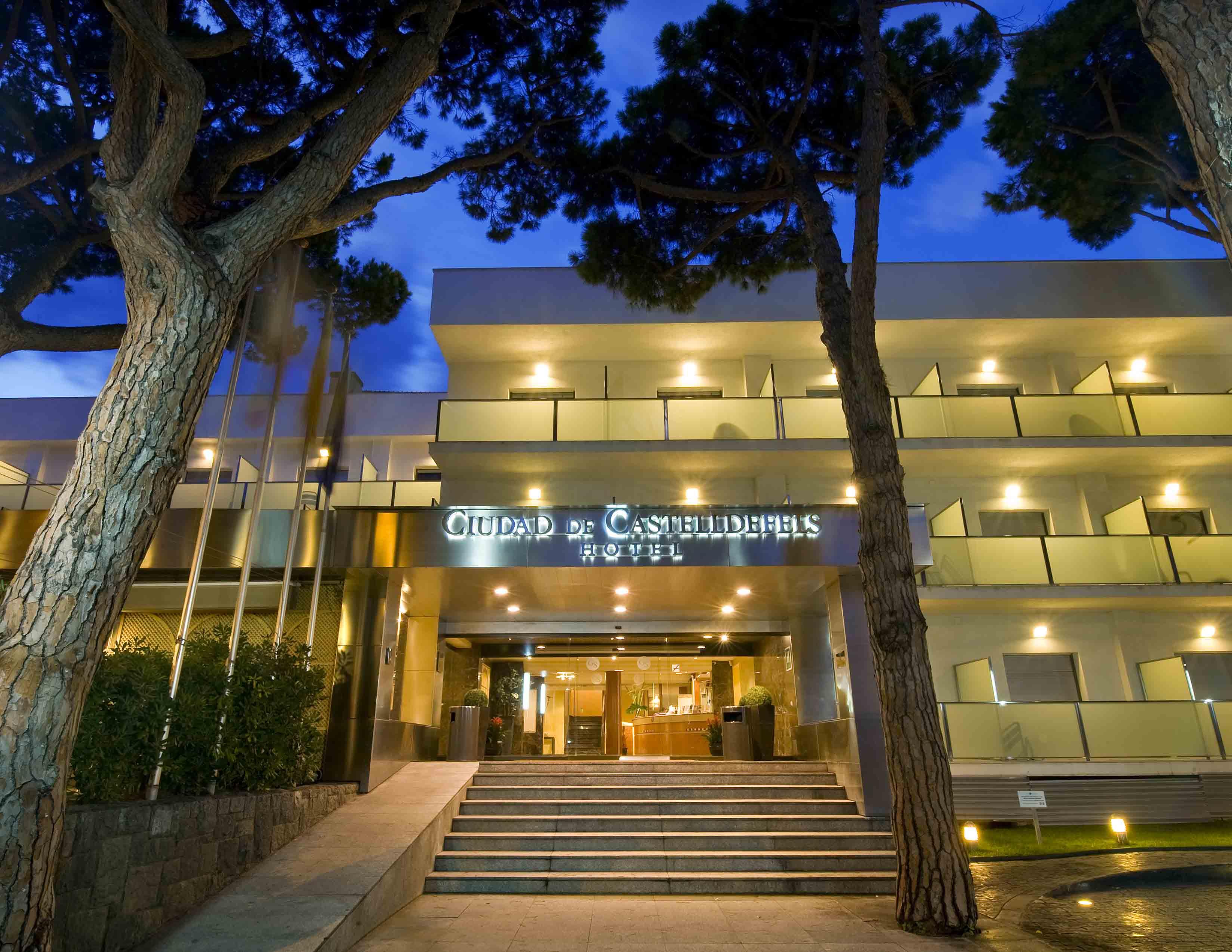 Ciudad De Castelldefels Hotel Luaran gambar
